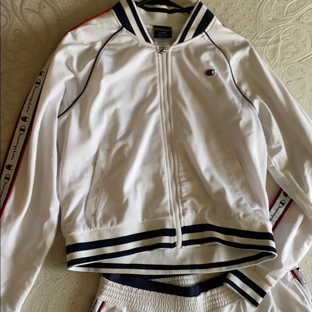 Champion set